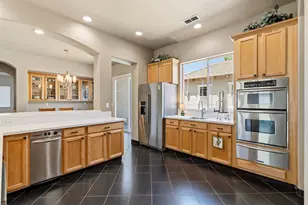 751 Hawkcrest Cir, Sacramento, CA 95835 - Photo 29