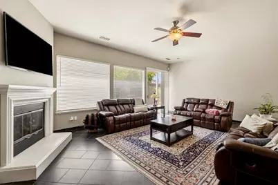 751 Hawkcrest Circle, Sacramento, CA 95835 - Photo 31