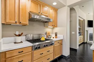 751 Hawkcrest Cir, Sacramento, CA 95835 - Photo 25