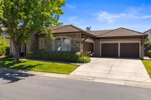 751 Hawkcrest Cir, Sacramento, CA 95835 - Photo 3