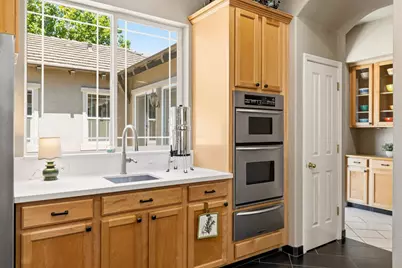 751 Hawkcrest Circle, Sacramento, CA 95835 - Photo 27