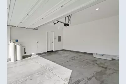 7514 Clear Lake Alley, Sacramento, CA 95829 - Photo 31