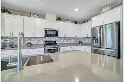 10707 Piave Way, Stockton, CA 95209 - Photo 21