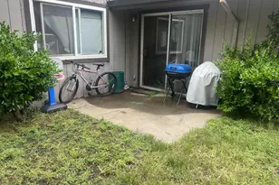 8284 Florintown Way, Sacramento, CA 95828 - Photo 7