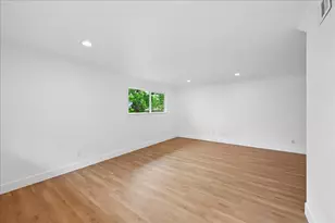 4744 Greenholme Dr, Sacramento, CA 95842 - Photo 7