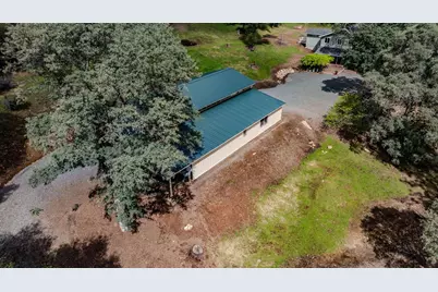 19351 Fiddletown Road, Fiddletown, CA 95629 - Photo 11