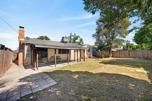 7512 Rubens Pkwy, Sacramento, CA 95823 - Photo 7