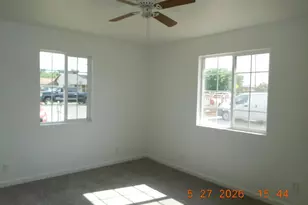 5035 E Washington St, Stockton, CA 95215 - Photo 11