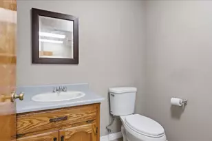 2027 Grand Canal Blvd, Stockton, CA 95207 - Photo 15