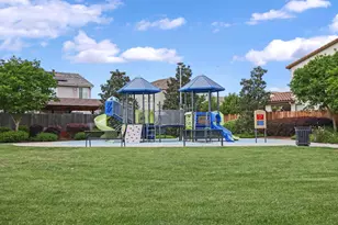 1542 Hearthsong Dr, Manteca, CA 95337 - Photo 37