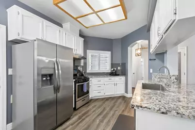 889 Golden Heights Drive, Galt, CA 95632 - Photo 17