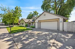 8616 Pershing Ave, Fair Oaks, CA 95628 - Photo 3