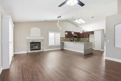 8425 Winterberry Drive, Elk Grove, CA 95624 - Photo 9
