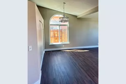 8425 Winterberry Drive, Elk Grove, CA 95624 - Photo 43