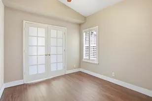 8425 Winterberry Dr, Elk Grove, CA 95624 - Photo 23