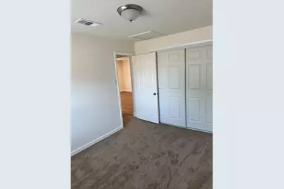 28237 S Macarthur Drive, Tracy, CA 95377 - Photo 5