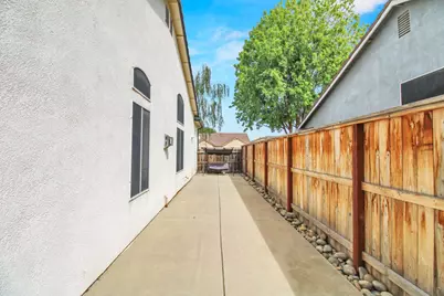 5819 Webb Street, Riverbank, CA 95367 - Photo 43