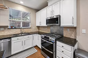 2014 Butterfield Ln, Lincoln, CA 95648 - Photo 11