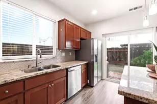 1574 Hearthsong Dr, Manteca, CA 95337 - Photo 15