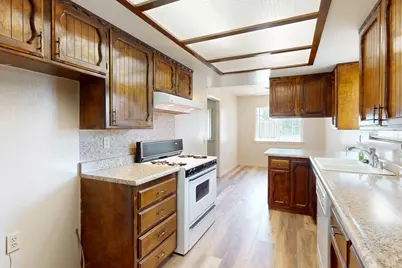 1909 10th Avenue, Olivehurst, CA 95961 - Photo 13