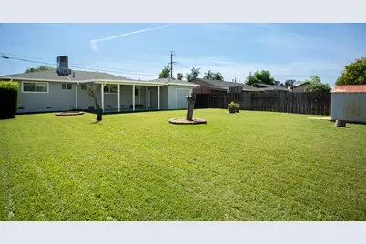 1909 10th Avenue, Olivehurst, CA 95961 - Photo 29