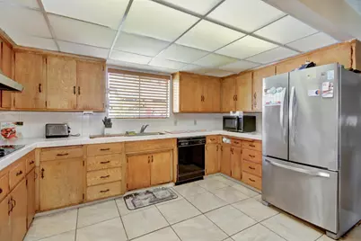 3845 Lynwood Way, Sacramento, CA 95864 - Photo 3