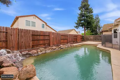 1070 Steele Way, Galt, CA 95632 - Photo 25