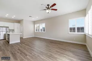 1070 Steele Way, Galt, CA 95632 - Photo 23