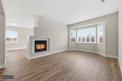 1070 Steele Way, Galt, CA 95632 - Photo 7