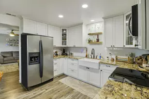 9101 Vernetta Way, Elk Grove, CA 95624 - Photo 11