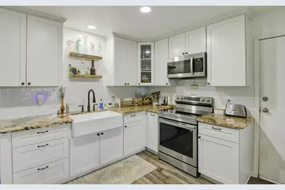 9101 Vernetta Way, Elk Grove, CA 95624 - Photo 9