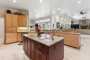 10740 Birch Ranch Dr, Sacramento, CA 95830 - Photo 25