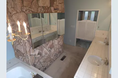 1601 Jacquelyn Way, Modesto, CA 95355 - Photo 9