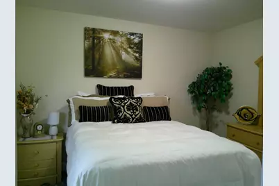 6937 Woodmore Oaks Drive, Orangevale, CA 95662 - Photo 21