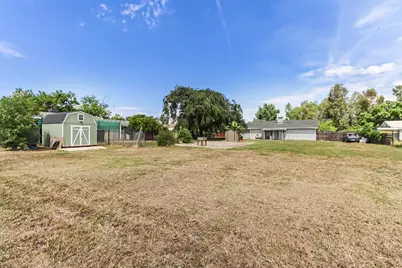 1574 5th Avenue, Olivehurst, CA 95961 - Photo 33