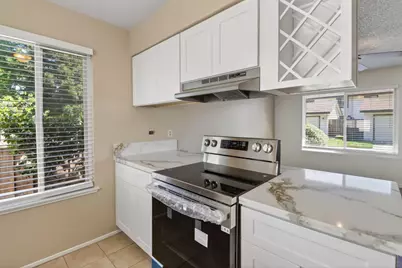 2211 Baywater Lane, Rancho Cordova, CA 95670 - Photo 5