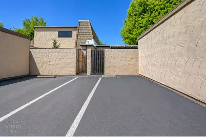 3224 Casitas Bonito, Sacramento, CA 95825 - Photo 31