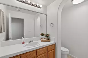 10250 Canadeo Cir, Elk Grove, CA 95757 - Photo 33