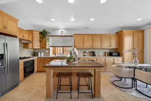 10250 Canadeo Cir, Elk Grove, CA 95757 - Photo 23