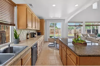10250 Canadeo Circle, Elk Grove, CA 95757 - Photo 25