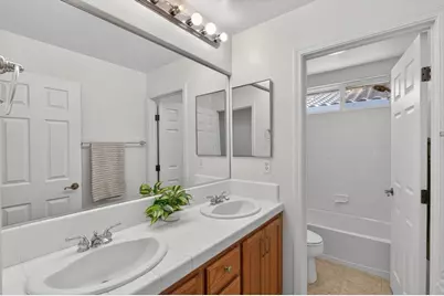 10250 Canadeo Circle, Elk Grove, CA 95757 - Photo 53