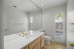 2021 Promontory Point Ln, Gold River, CA 95670 - Photo 21