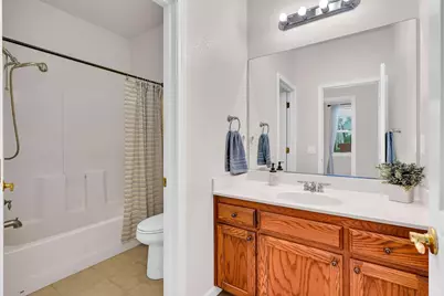 824 El Tesoro Lane, Los Banos, CA 93635 - Photo 21