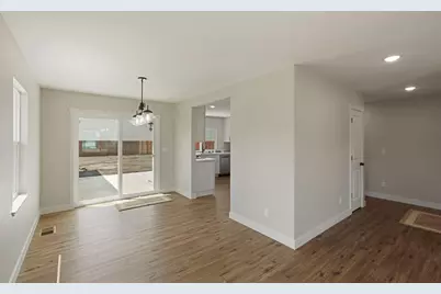 447 N Shasta Avenue, Stockton, CA 95205 - Photo 11