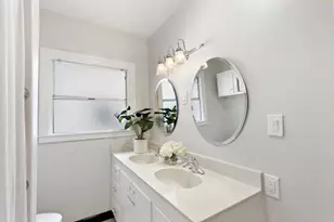 2728 Harkness St, Sacramento, CA 95818 - Photo 25