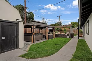 6710 Manassero Way, Sacramento, CA 95820 - Photo 23