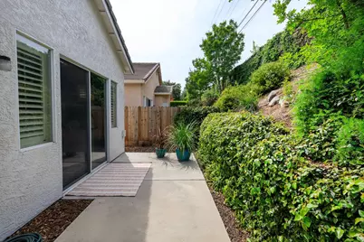 1709 Seven Falls, Modesto, CA 95355 - Photo 27