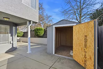 7300 Saltgrass Way, Elk Grove, CA 95758 - Photo 33