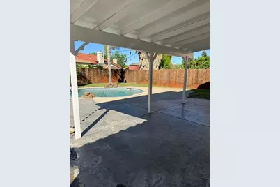 877 Bateman Way, Galt, CA 95632 - Photo 23