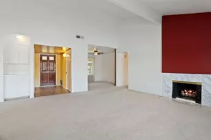3788 W Benjamin Holt Dr, Stockton, CA 95219 - Photo 25